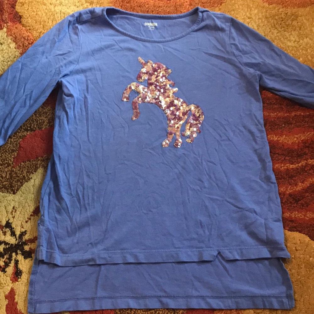 Periwinkle top with sequin unicorn